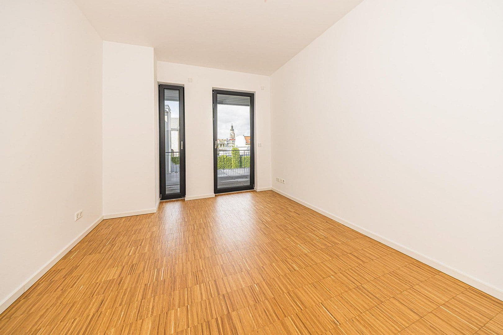 Predaj bytu 5-izbový 156 m², Leipzig, Sasko Predaj bytu 5-izbový 156 m², Leipzig, Sasko
