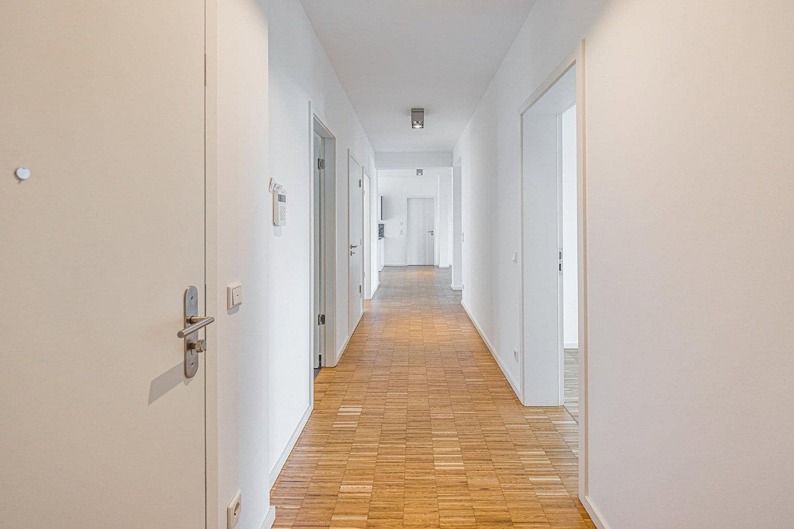 Predaj bytu 5-izbový 156 m², Leipzig, Sasko Predaj bytu 5-izbový 156 m², Leipzig, Sasko
