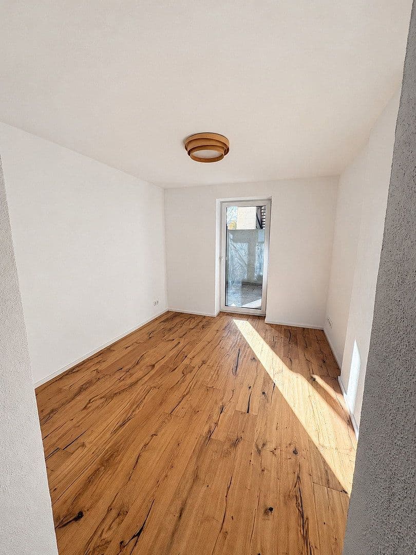 Prenájom bytu 2-izbový 40 m², Würzburg, Bavorsko Prenájom bytu 2-izbový 40 m², Würzburg, Bavorsko