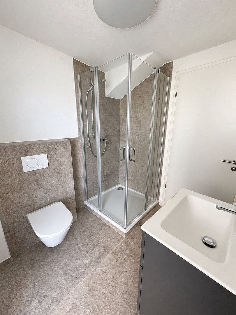 Prenájom bytu 2-izbový 40 m², Würzburg, Bavorsko Prenájom bytu 2-izbový 40 m², Würzburg, Bavorsko