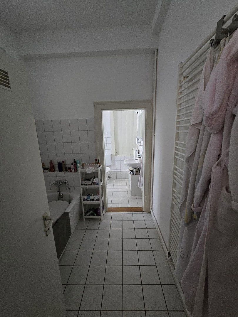 Prenájom bytu 5-izbový 165 m², Wettorstr. 13, Hameln, Dolné Sasko Prenájom bytu 5-izbový 165 m², Wettorstr. 13, Hameln, Dolné Sasko