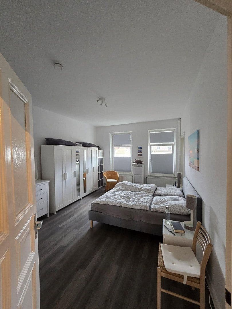 Prenájom bytu 5-izbový 165 m², Wettorstr. 13, Hameln, Dolné Sasko Prenájom bytu 5-izbový 165 m², Wettorstr. 13, Hameln, Dolné Sasko