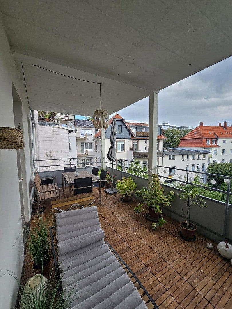 Prenájom bytu 5-izbový 165 m², Wettorstr. 13, Hameln, Dolné Sasko Prenájom bytu 5-izbový 165 m², Wettorstr. 13, Hameln, Dolné Sasko