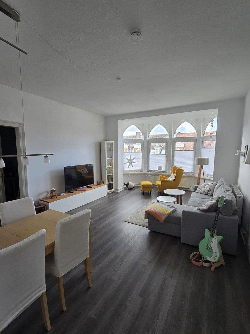 Prenájom bytu 5-izbový 165 m², Wettorstr. 13, Hameln, Dolné Sasko Prenájom bytu 5-izbový 165 m², Wettorstr. 13, Hameln, Dolné Sasko