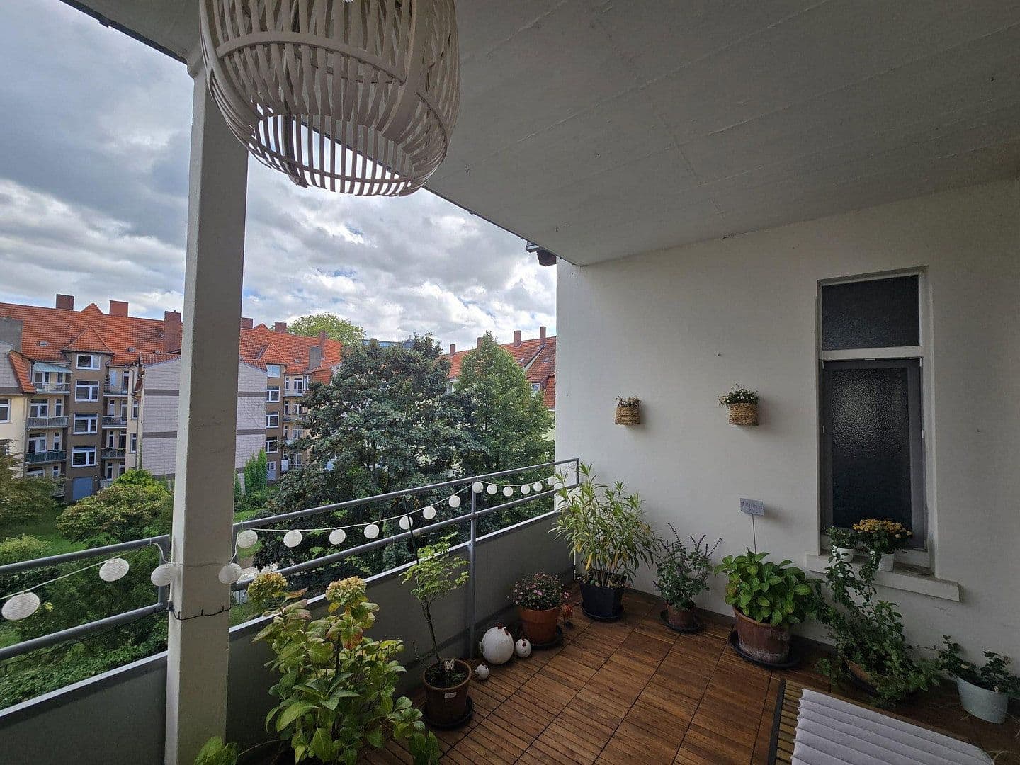 Prenájom bytu 5-izbový 165 m², Wettorstr. 13, Hameln, Dolné Sasko Prenájom bytu 5-izbový 165 m², Wettorstr. 13, Hameln, Dolné Sasko