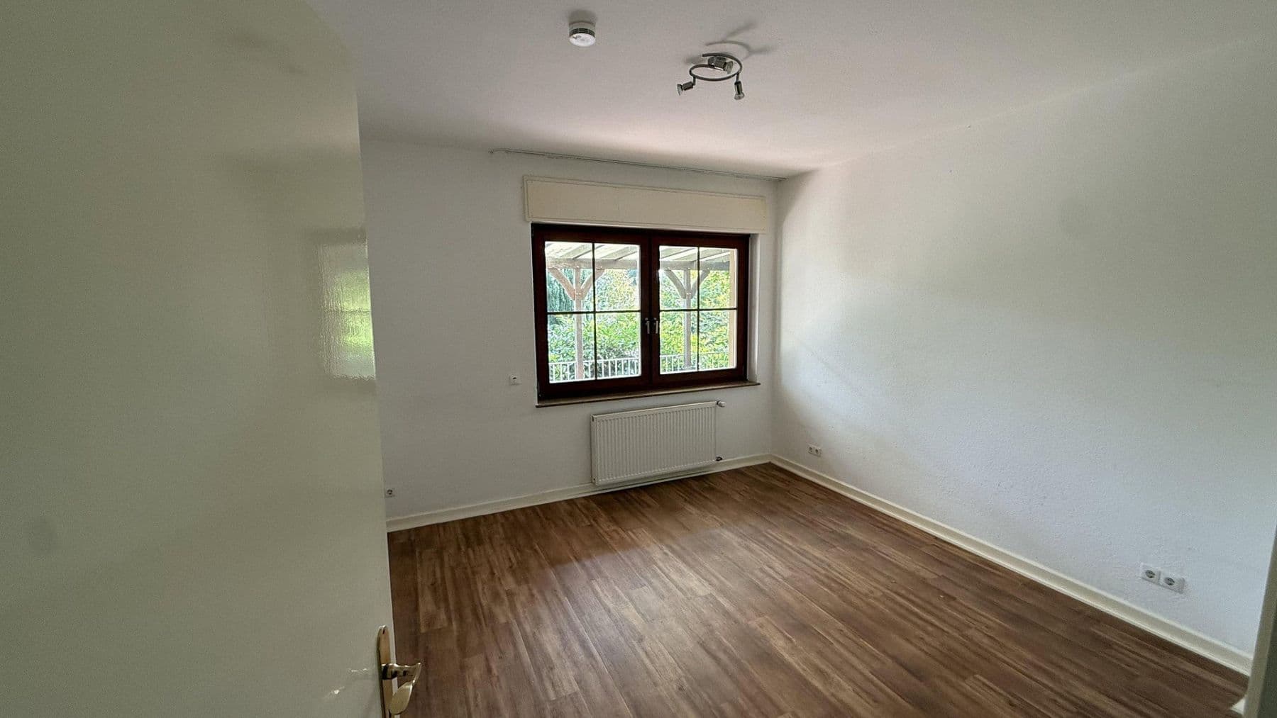 Prenájom bytu 2-izbový 113 m², Osnabrück, Dolné Sasko Prenájom bytu 2-izbový 113 m², Osnabrück, Dolné Sasko