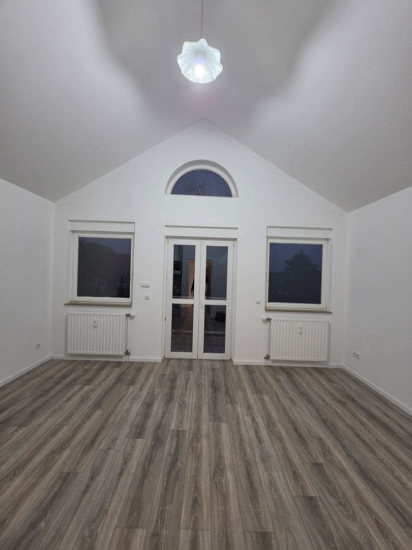 Prenájom bytu 1-izbový 30 m², Bergstrasse 1, Mittenwalde, Brandenbursko Prenájom bytu 1-izbový 30 m², Bergstrasse 1, Mittenwalde, Brandenbursko