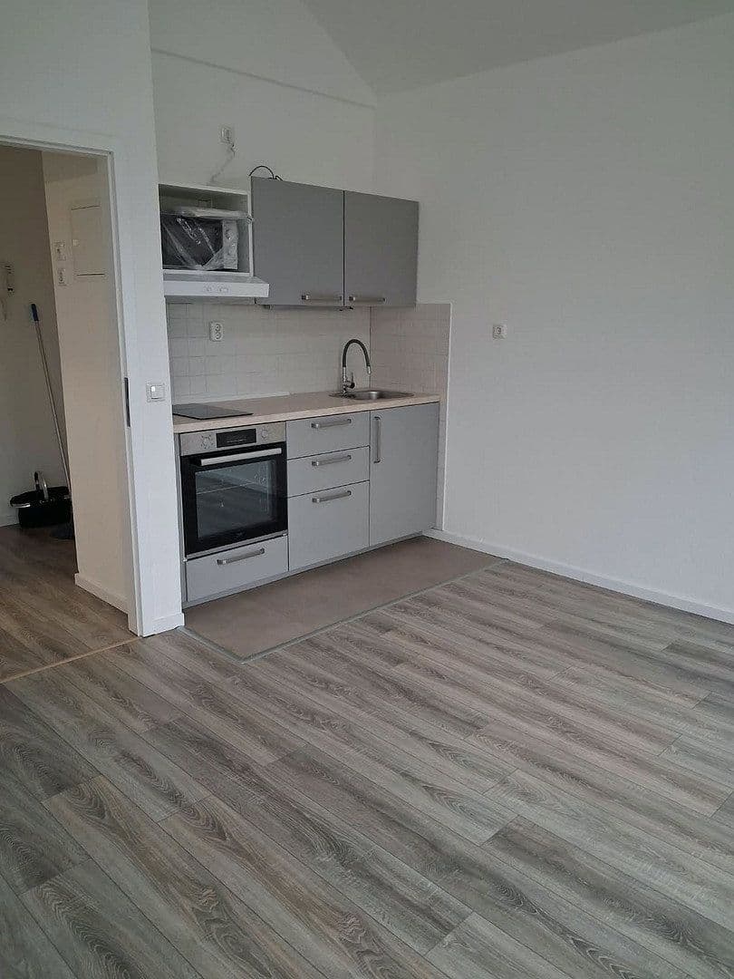 Prenájom bytu 1-izbový 30 m², Bergstrasse 1, Mittenwalde, Brandenbursko Prenájom bytu 1-izbový 30 m², Bergstrasse 1, Mittenwalde, Brandenbursko