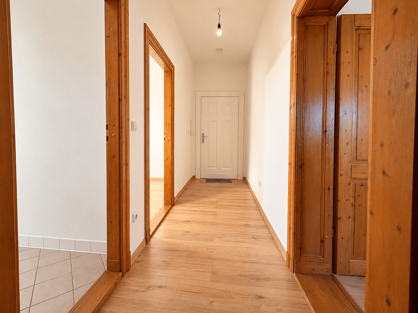 Prenájom bytu 2-izbový 51 m², Berlin, Berlín Prenájom bytu 2-izbový 51 m², Berlin, Berlín