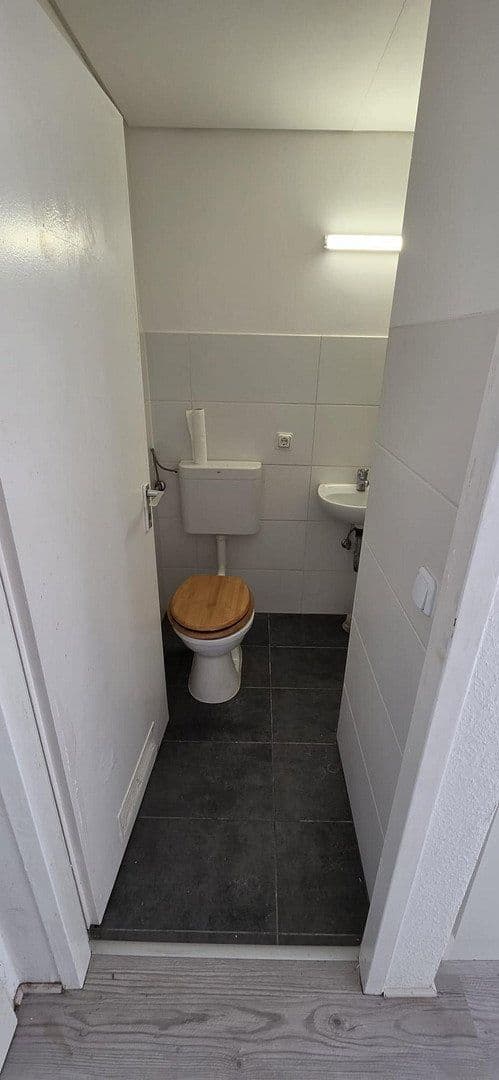 Prenájom bytu 1-izbový 20 m², Wallaustr. 101, Mainz, Porýnie-Falcko Prenájom bytu 1-izbový 20 m², Wallaustr. 101, Mainz, Porýnie-Falcko