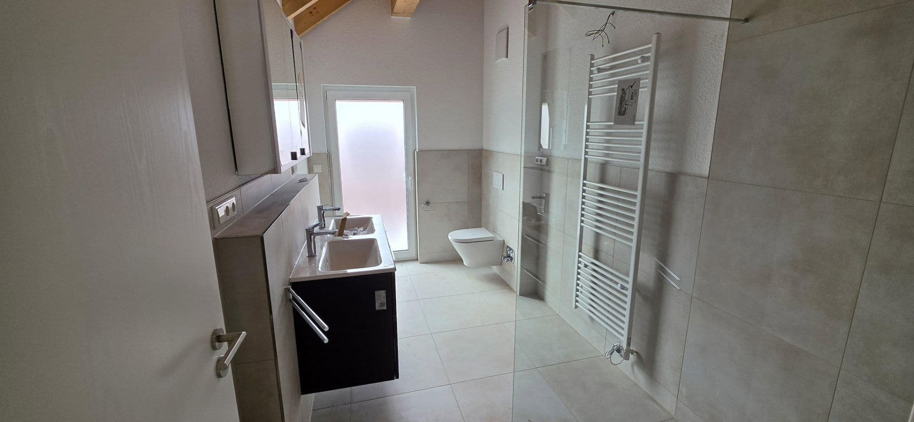 Prenájom bytu 3-izbový 74 m², Brunnengasse 6, Ingersheim, Bádensko-Wurttembersko Prenájom bytu 3-izbový 74 m², Brunnengasse 6, Ingersheim, Bádensko-Wurttembersko