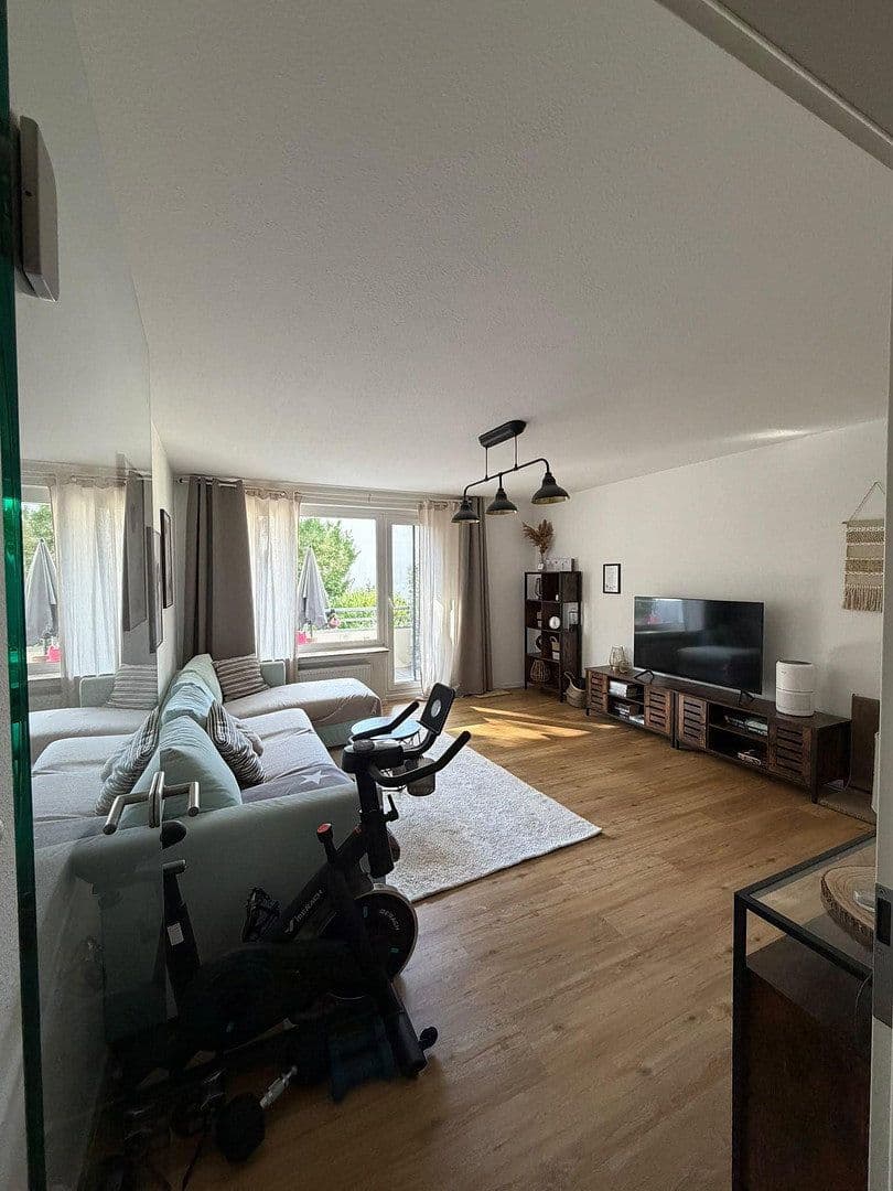 Prenájom bytu 2-izbový 60 m², Fischertal, Wuppertal, Severné Porýnie - Westfálsko Prenájom bytu 2-izbový 60 m², Fischertal, Wuppertal, Severné Porýnie - Westfálsko