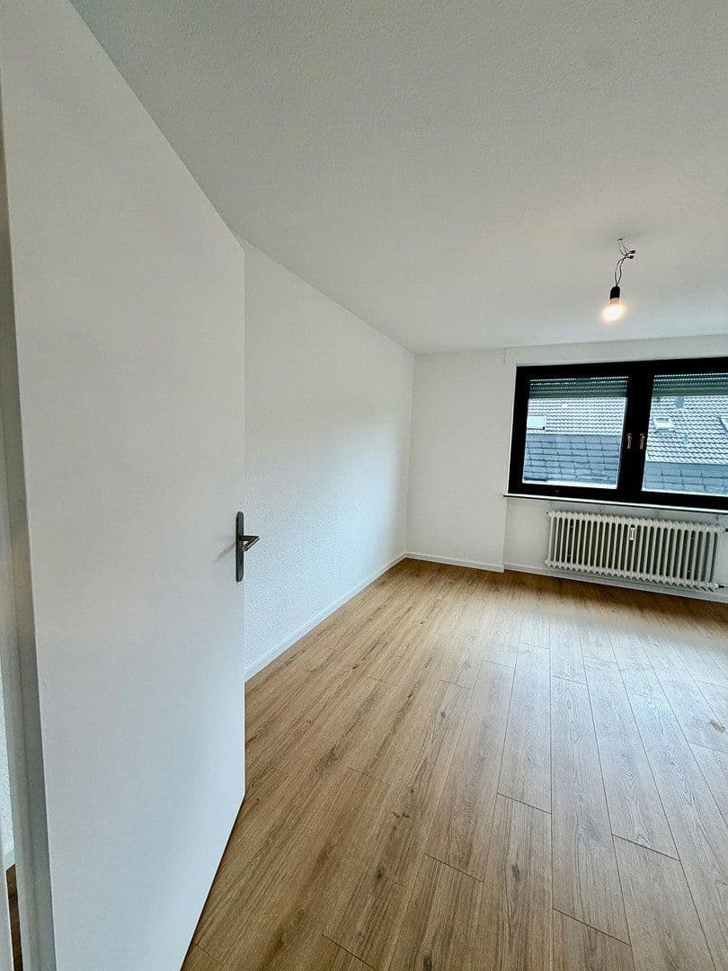 Prenájom bytu 4-izbový 82 m², Plüderhausen, Bádensko-Wurttembersko Prenájom bytu 4-izbový 82 m², Plüderhausen, Bádensko-Wurttembersko
