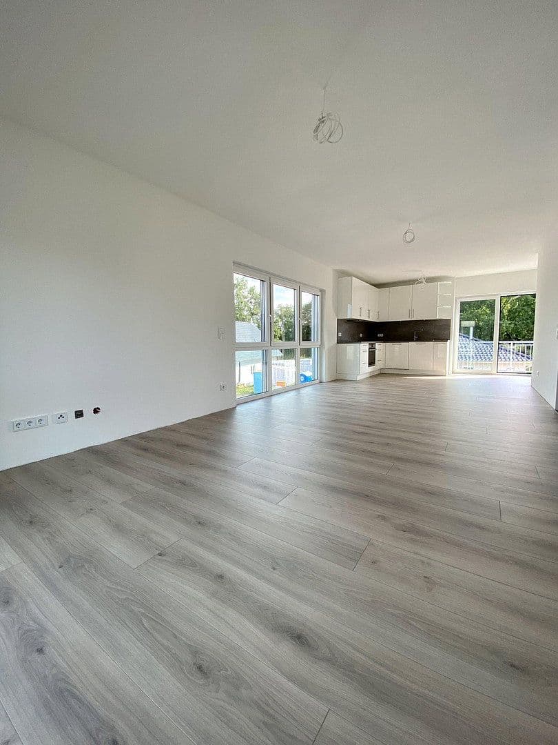 Prenájom bytu 4-izbový 120 m², Wiesengrund 29A, Elmenhorst, Šlezvicko-Holštajnsko Prenájom bytu 4-izbový 120 m², Wiesengrund 29A, Elmenhorst, Šlezvicko-Holštajnsko