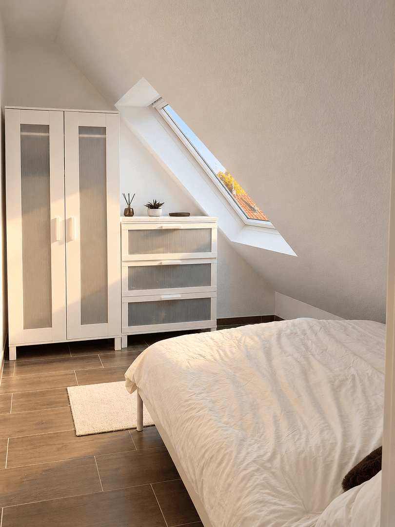 Prenájom bytu 3-izbový 62 m², Rembrandtstr. 24a, Stuttgart Möhringen, Bádensko-Wurttembersko Prenájom bytu 3-izbový 62 m², Rembrandtstr. 24a, Stuttgart Möhringen, Bádensko-Wurttembersko