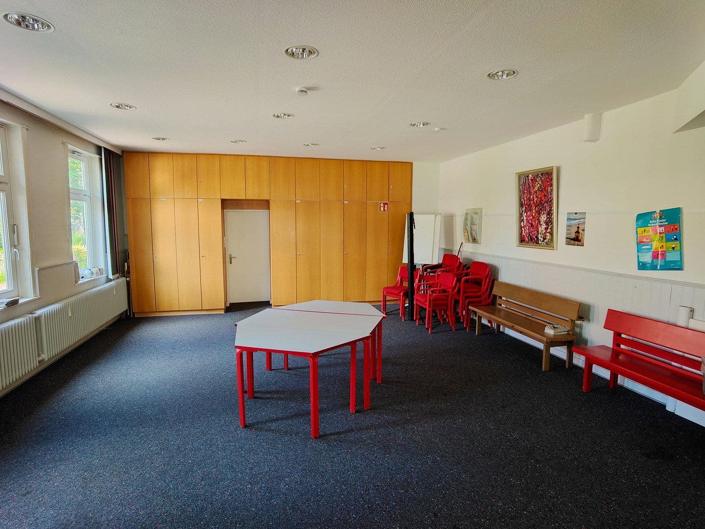 Predaj domu 350 m², pozemok 2.500 m², Soltauer Straße 19, Uelzen, Dolné Sasko Predaj domu 350 m², pozemok 2.500 m², Soltauer Straße 19, Uelzen, Dolné Sasko