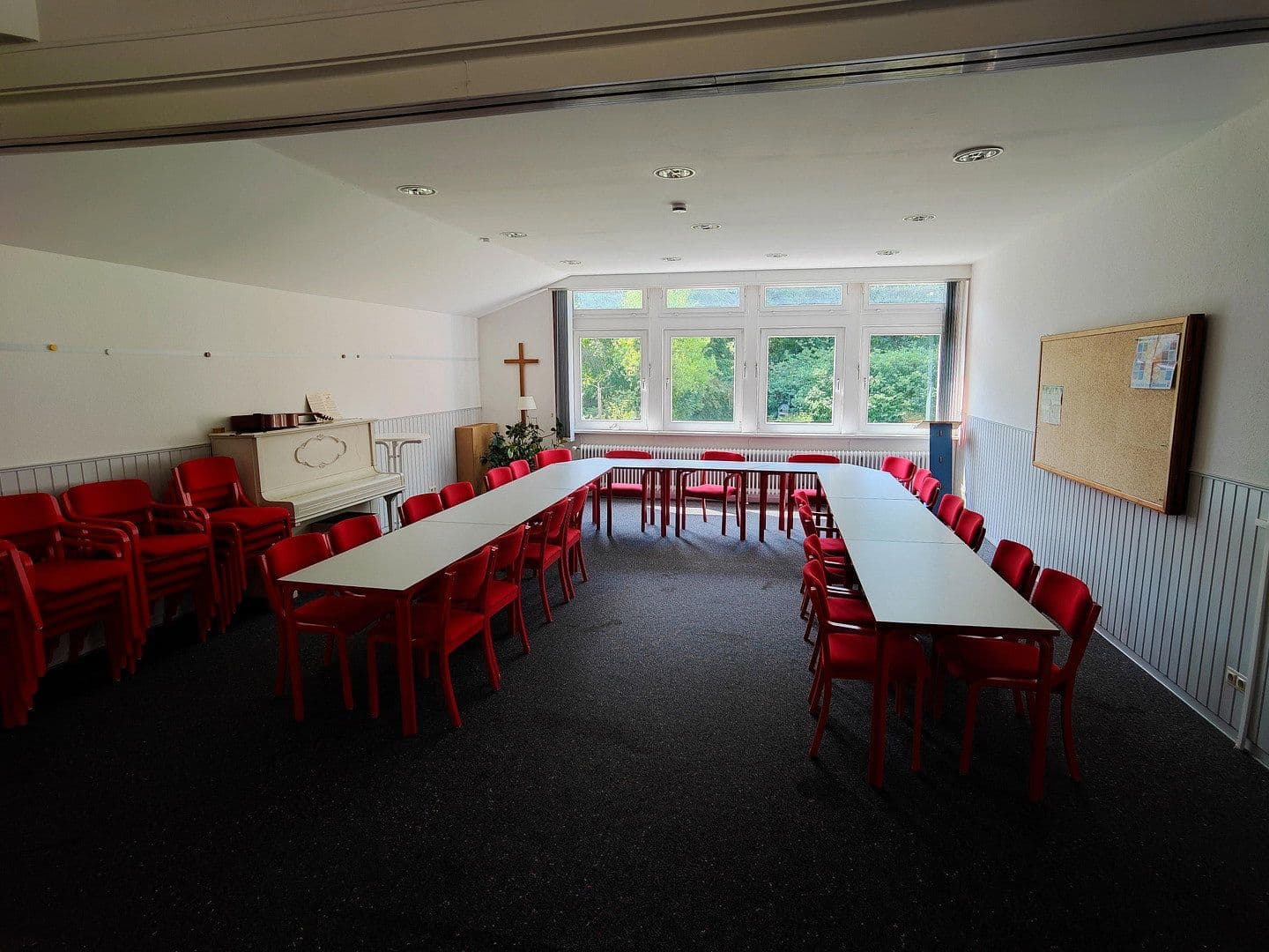 Predaj domu 350 m², pozemok 2.500 m², Soltauer Straße 19, Uelzen, Dolné Sasko Predaj domu 350 m², pozemok 2.500 m², Soltauer Straße 19, Uelzen, Dolné Sasko