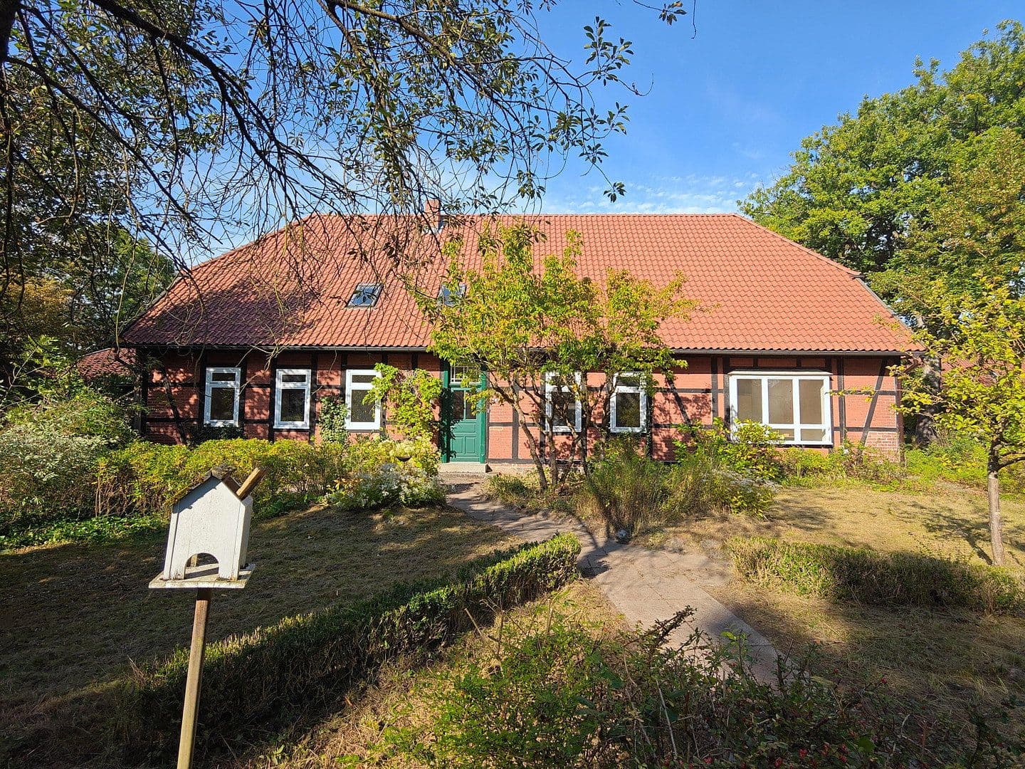 Predaj domu 350 m², pozemok 2.500 m², Soltauer Straße 19, Uelzen, Dolné Sasko Predaj domu 350 m², pozemok 2.500 m², Soltauer Straße 19, Uelzen, Dolné Sasko