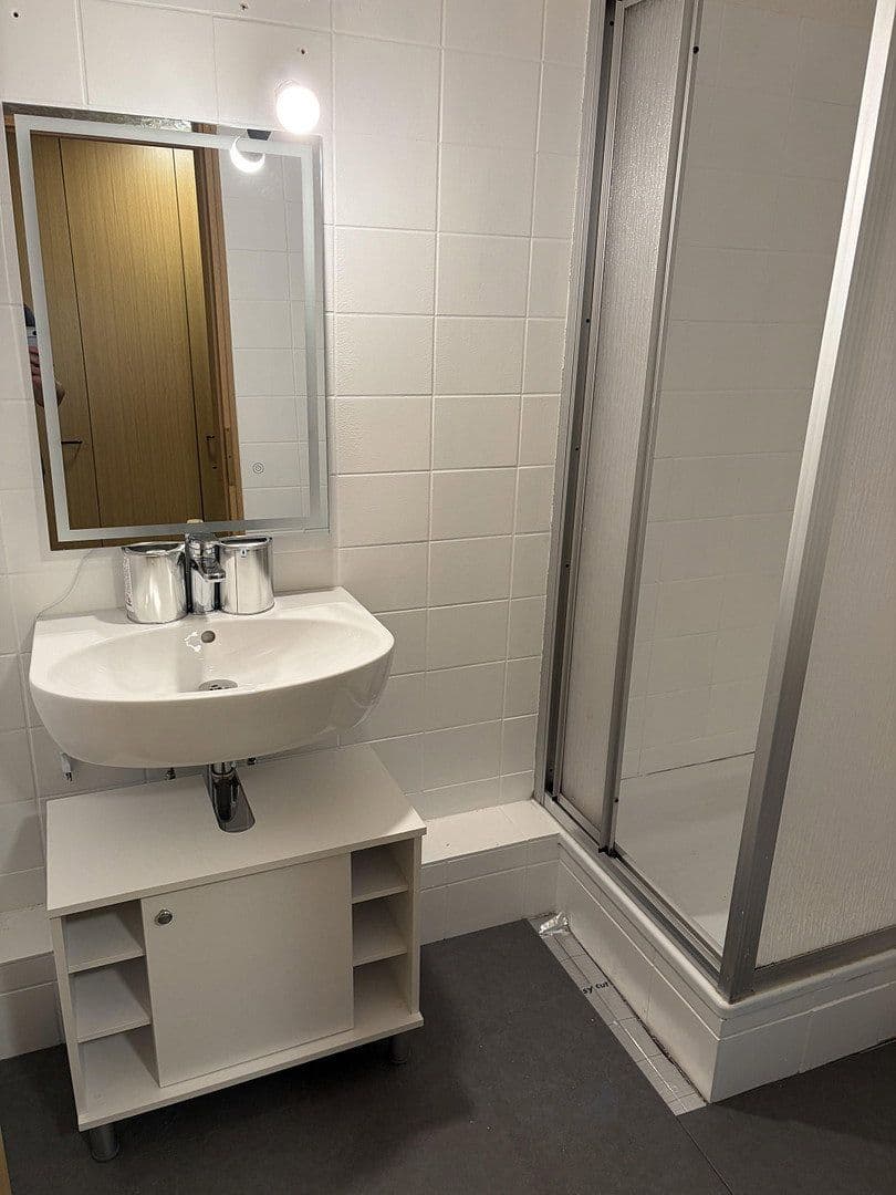 Prenájom bytu 1-izbový 25 m², Trier, Porýnie-Falcko Prenájom bytu 1-izbový 25 m², Trier, Porýnie-Falcko