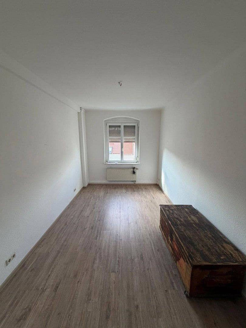 Prenájom bytu 3-izbový 71 m², Bahnhofstraße 15, Neustadt in Sachsen, Sasko Prenájom bytu 3-izbový 71 m², Bahnhofstraße 15, Neustadt in Sachsen, Sasko