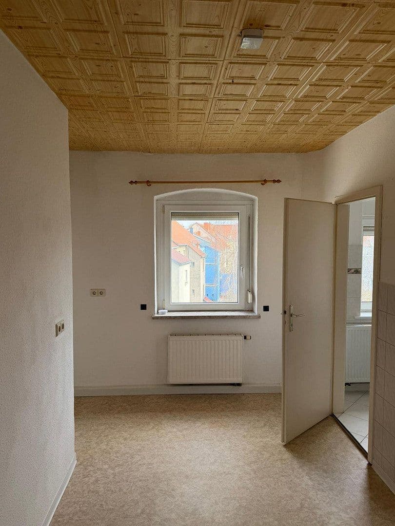 Prenájom bytu 3-izbový 71 m², Bahnhofstraße 15, Neustadt in Sachsen, Sasko Prenájom bytu 3-izbový 71 m², Bahnhofstraße 15, Neustadt in Sachsen, Sasko