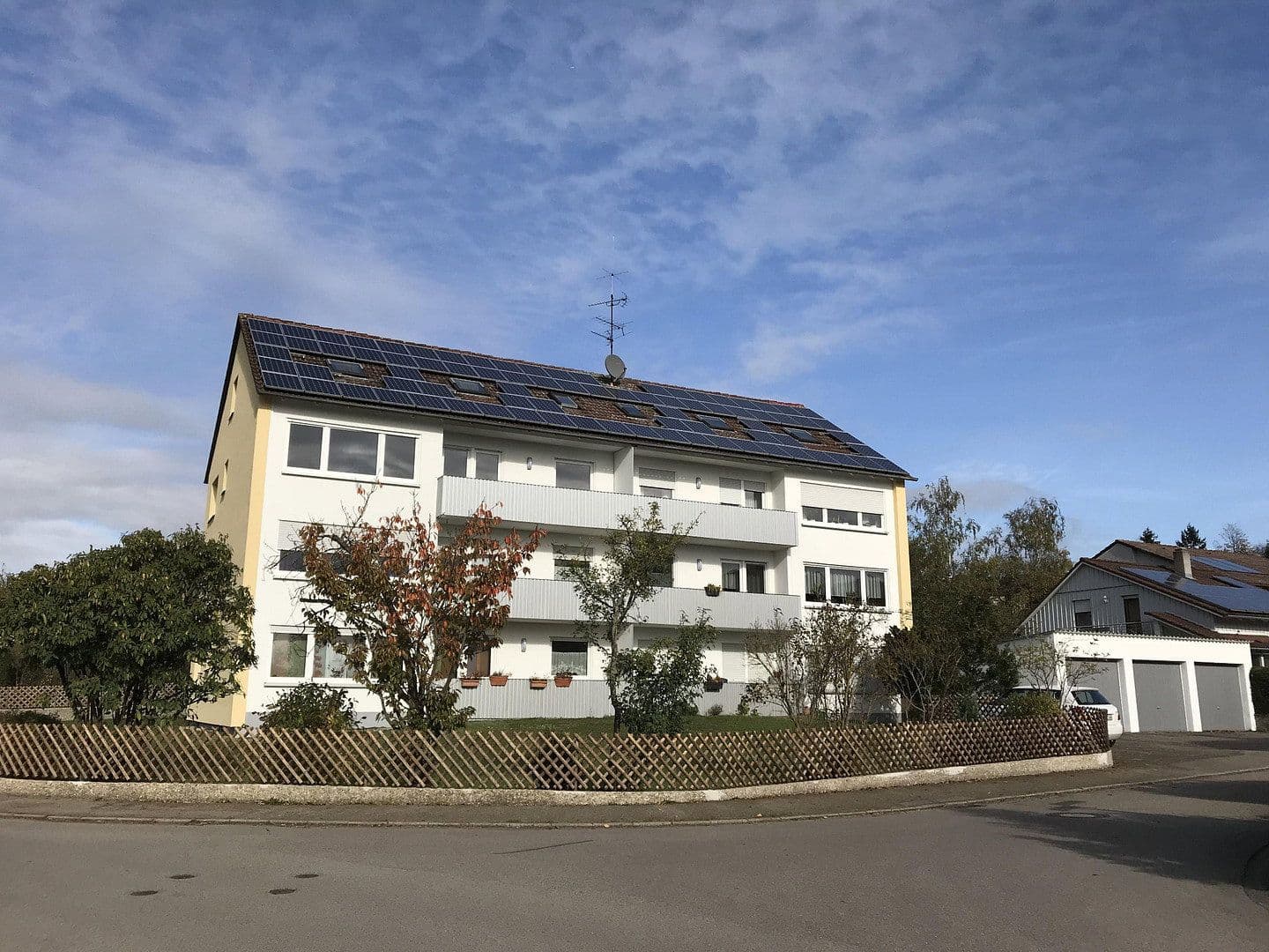 Prenájom bytu 3-izbový 105 m², Neusitz, Bavorsko Prenájom bytu 3-izbový 105 m², Neusitz, Bavorsko