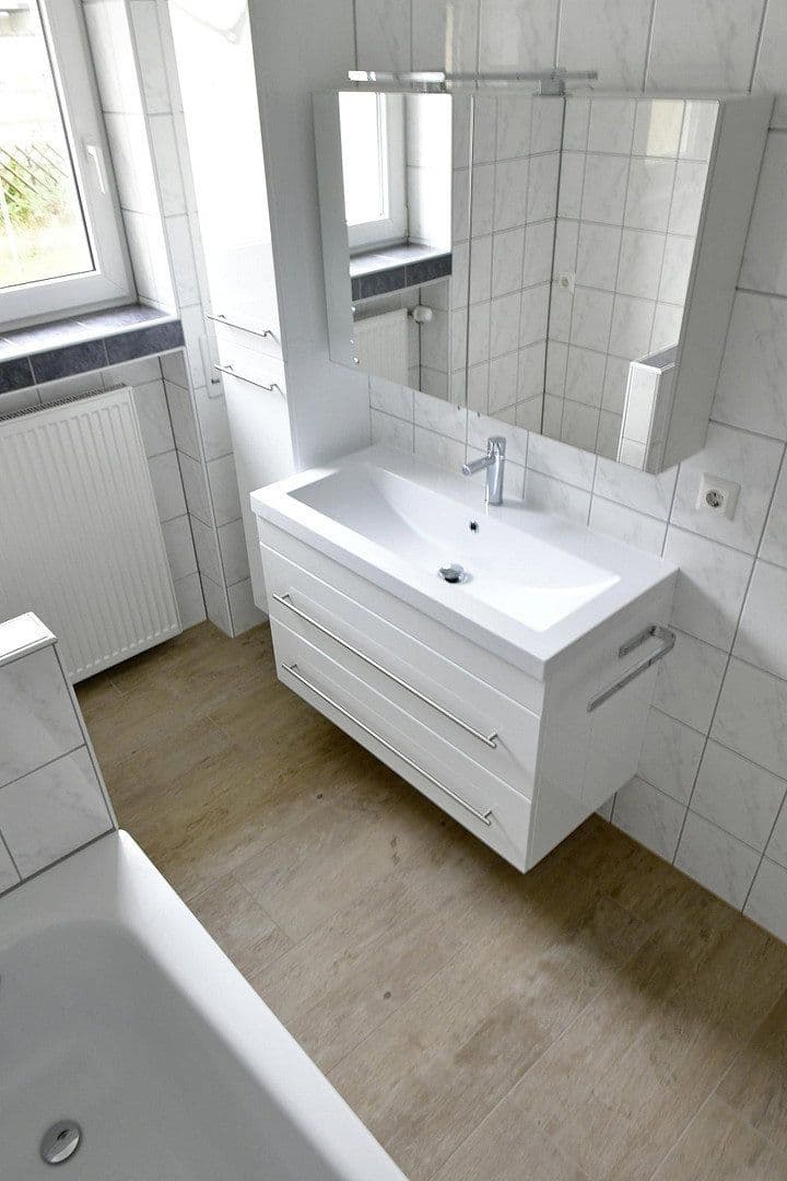 Prenájom bytu 3-izbový 105 m², Neusitz, Bavorsko Prenájom bytu 3-izbový 105 m², Neusitz, Bavorsko