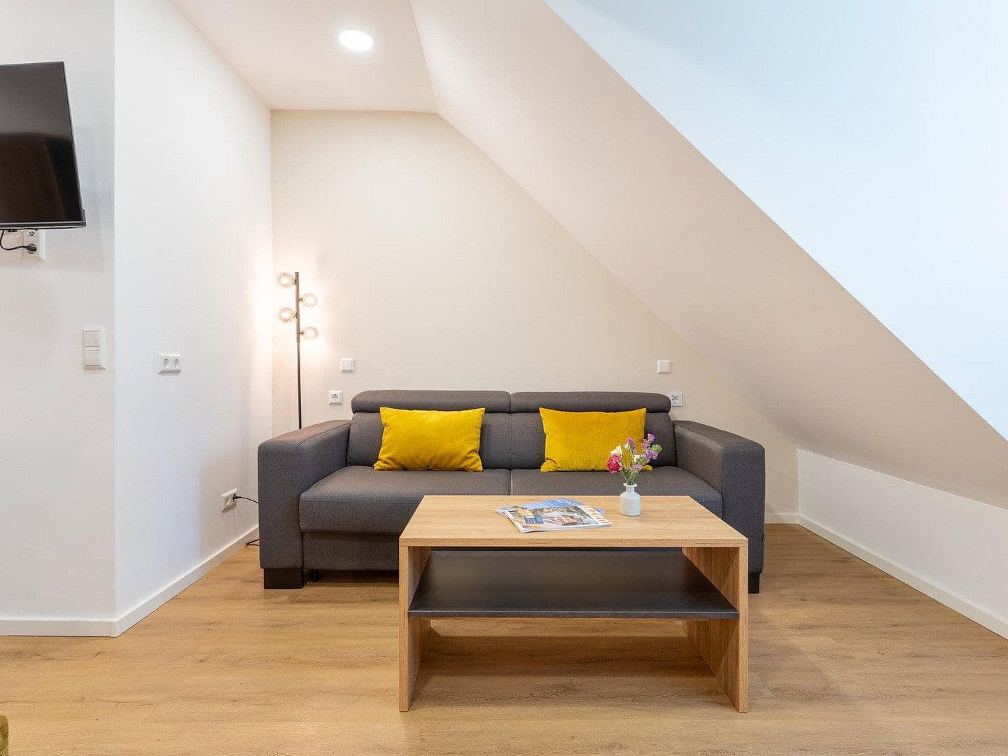 Prenájom bytu 1-izbový 26 m², Joseph-Belli-Weg 1-3, Konstanz, Bádensko-Wurttembersko Prenájom bytu 1-izbový 26 m², Joseph-Belli-Weg 1-3, Konstanz, Bádensko-Wurttembersko
