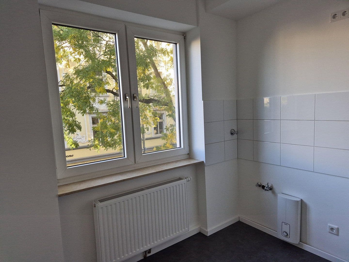Prenájom bytu 2-izbový 61 m², Düsseldorf, Severné Porýnie - Westfálsko Prenájom bytu 2-izbový 61 m², Düsseldorf, Severné Porýnie - Westfálsko