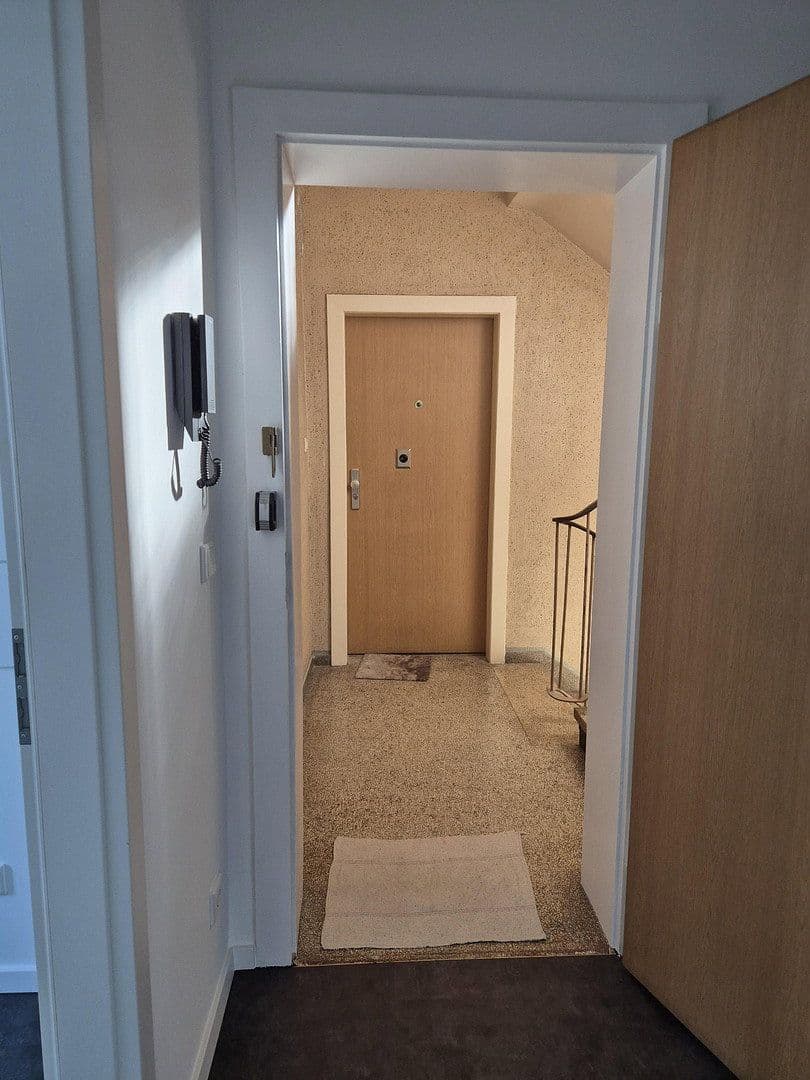 Prenájom bytu 2-izbový 61 m², Düsseldorf, Severné Porýnie - Westfálsko Prenájom bytu 2-izbový 61 m², Düsseldorf, Severné Porýnie - Westfálsko