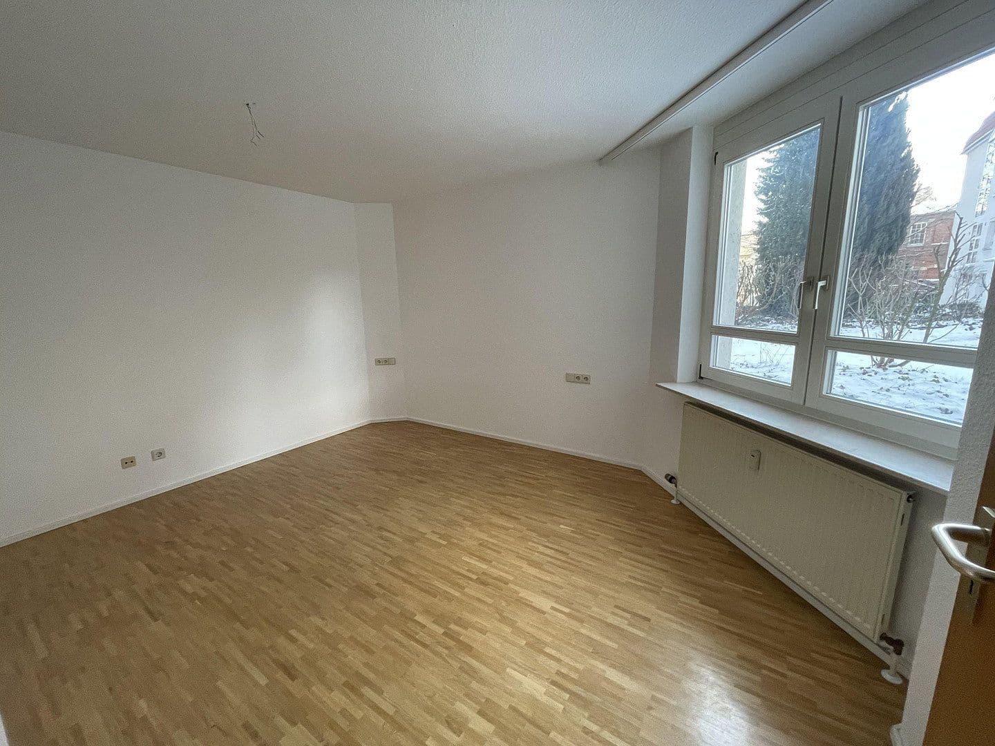 Prenájom bytu 2-izbový 60 m², Stuttgart, Bádensko-Wurttembersko Prenájom bytu 2-izbový 60 m², Stuttgart, Bádensko-Wurttembersko