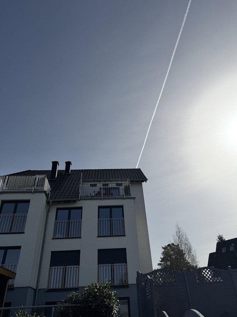 Prenájom bytu 4-izbový 135 m², Am Siefen 54, Solingen, Severné Porýnie - Westfálsko Prenájom bytu 4-izbový 135 m², Am Siefen 54, Solingen, Severné Porýnie - Westfálsko