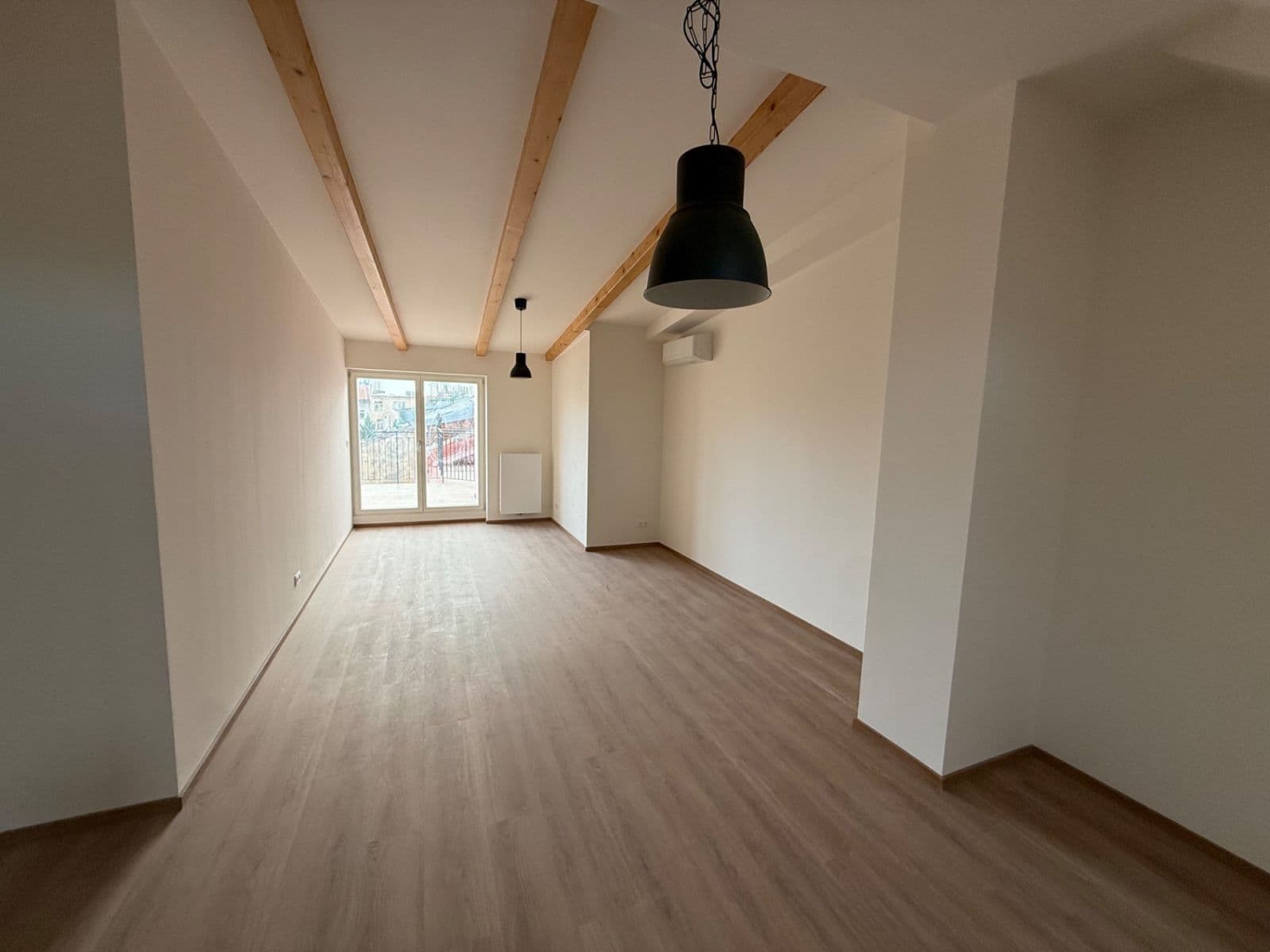 Prenájom bytu 2-izbový 85 m², Chodská, Praha, Praha Prenájom bytu 2-izbový 85 m², Chodská, Praha, Praha