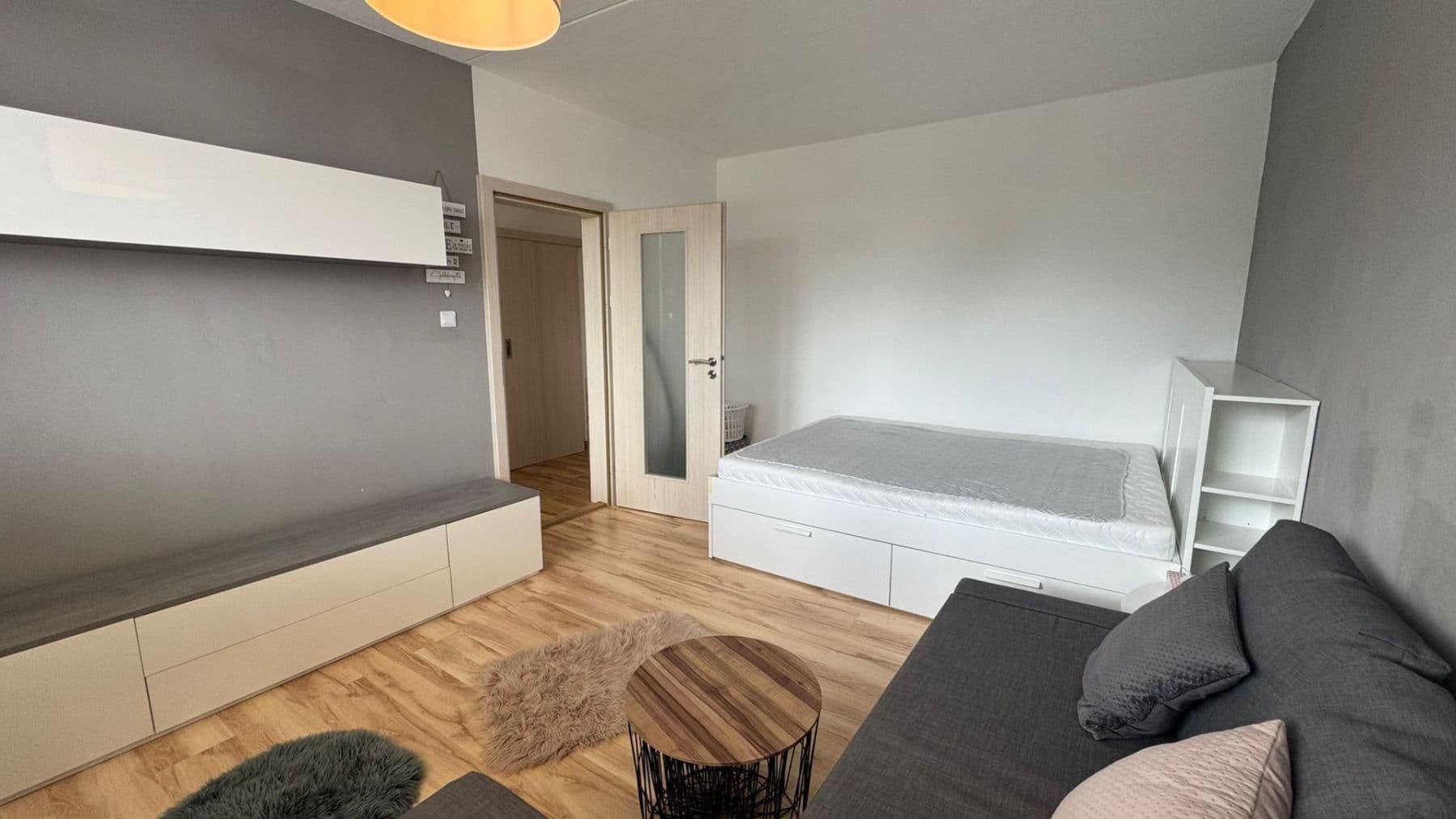 Prenájom bytu 1-izbový 35 m², Telečská, Jihlava, Kraj Vysočina Prenájom bytu 1-izbový 35 m², Telečská, Jihlava, Kraj Vysočina