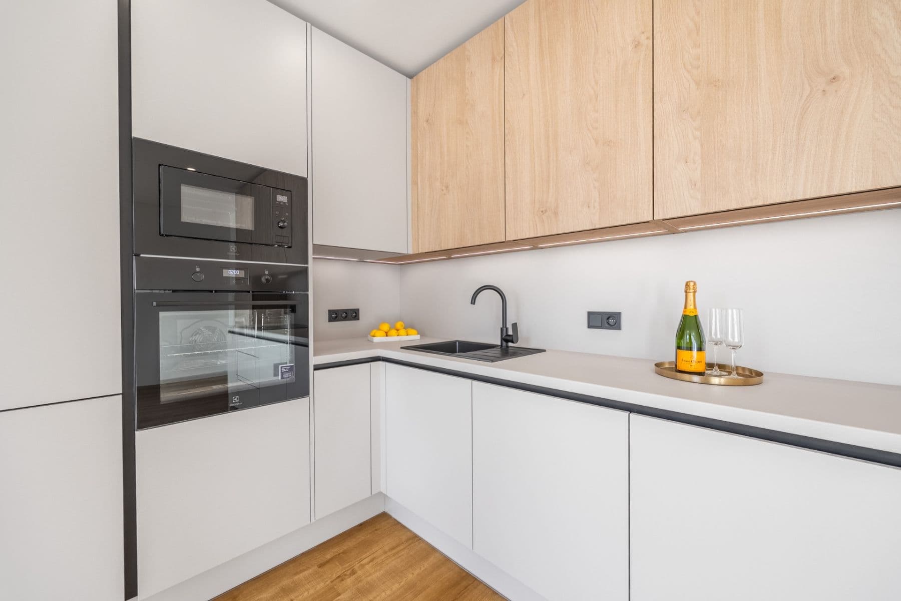 Predaj bytu 3-izbový 81 m², Borovanského, Praha, Praha Predaj bytu 3-izbový 81 m², Borovanského, Praha, Praha
