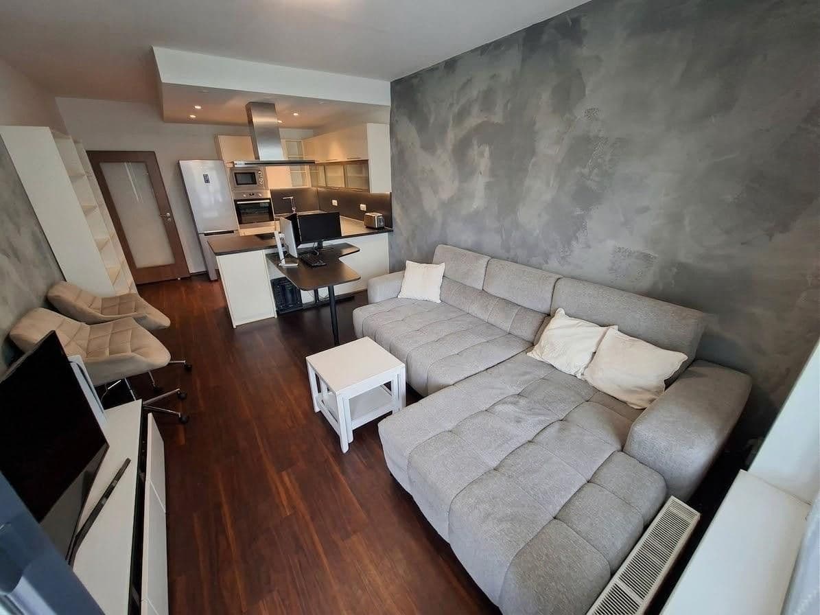 Prenájom bytu 2-izbový 55 m², Pod Harfou, Praha, Praha Prenájom bytu 2-izbový 55 m², Pod Harfou, Praha, Praha