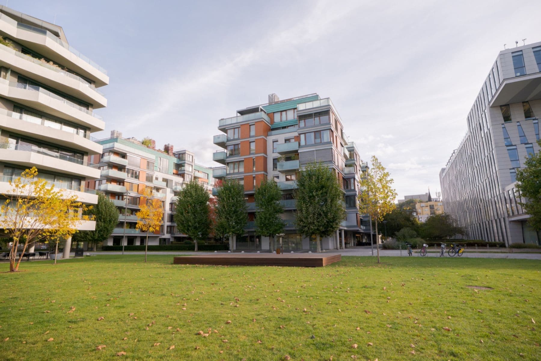 Predaj bytu 3-izbový 123 m², Rohanské nábřeží, Praha, Praha Predaj bytu 3-izbový 123 m², Rohanské nábřeží, Praha, Praha