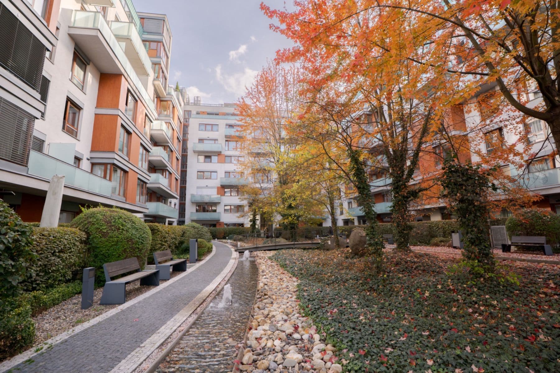 Predaj bytu 3-izbový 123 m², Rohanské nábřeží, Praha, Praha Predaj bytu 3-izbový 123 m², Rohanské nábřeží, Praha, Praha