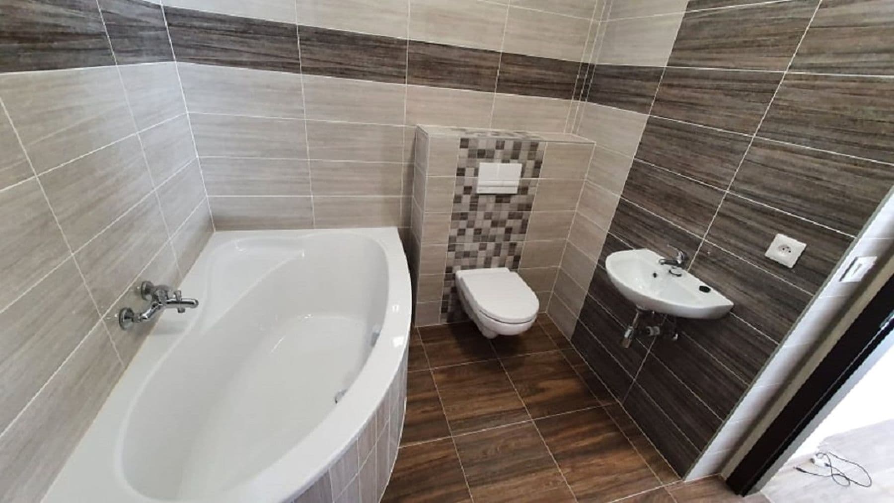 Prenájom bytu 1-izbový 51 m², Kladenská, Buštěhrad, Středočeský kraj Prenájom bytu 1-izbový 51 m², Kladenská, Buštěhrad, Středočeský kraj