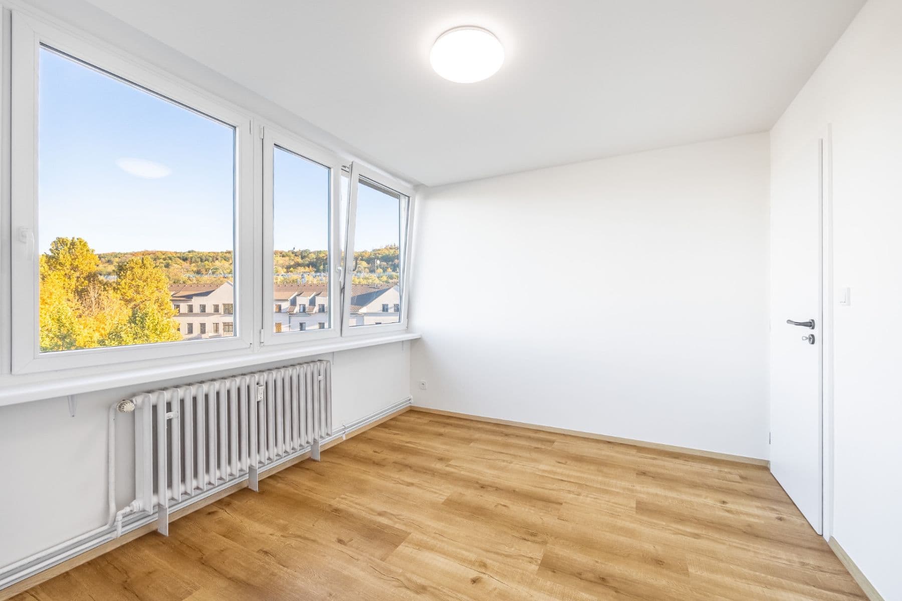 Predaj bytu 3-izbový 57 m², Nekvasilova, Praha, Praha Predaj bytu 3-izbový 57 m², Nekvasilova, Praha, Praha