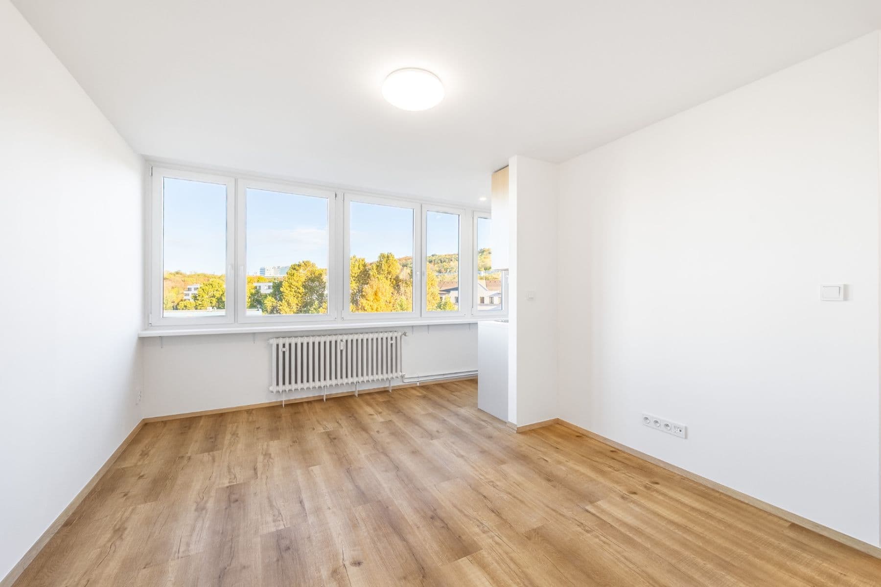 Predaj bytu 3-izbový 57 m², Nekvasilova, Praha, Praha Predaj bytu 3-izbový 57 m², Nekvasilova, Praha, Praha