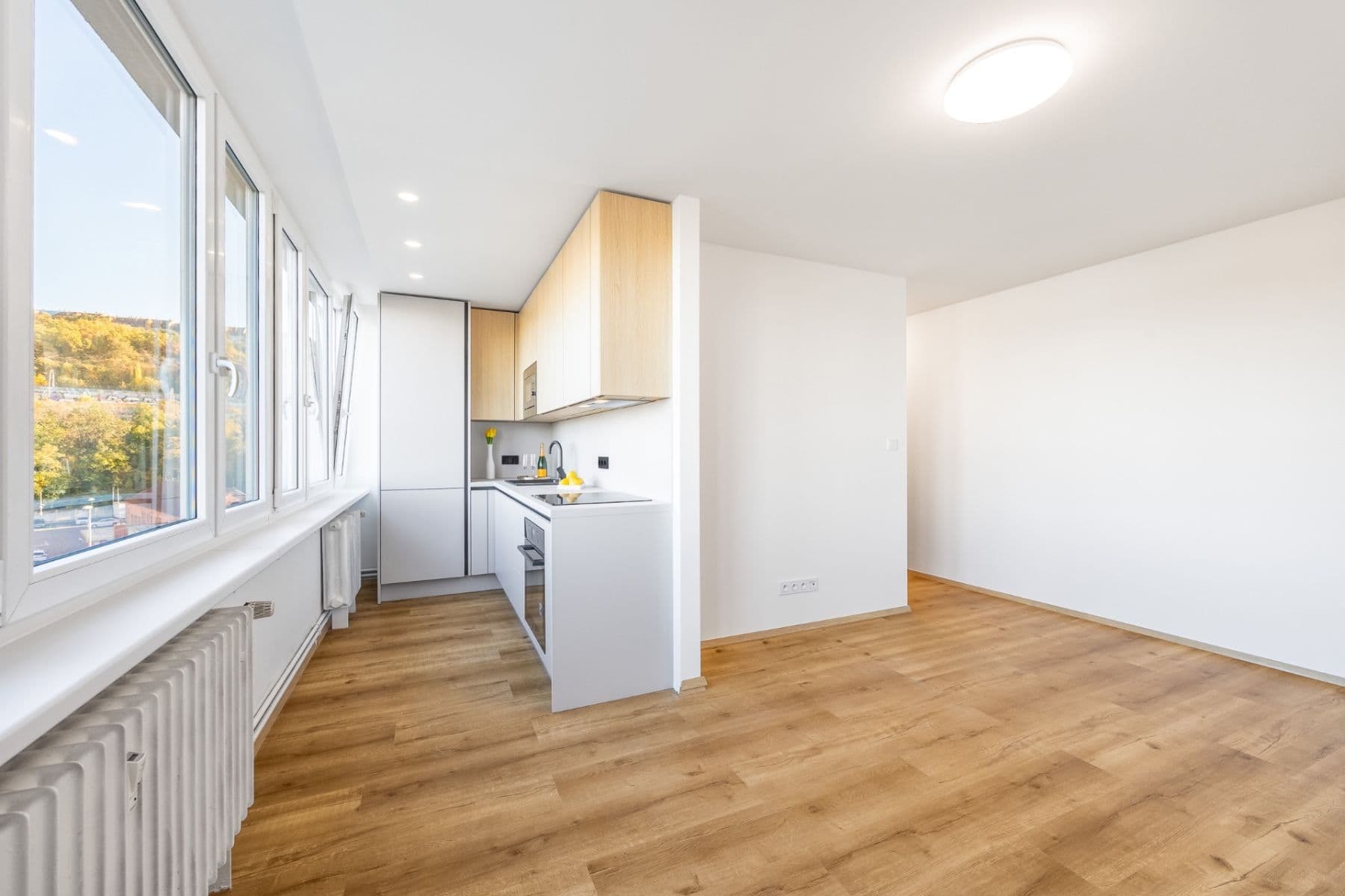 Predaj bytu 3-izbový 57 m², Nekvasilova, Praha, Praha Predaj bytu 3-izbový 57 m², Nekvasilova, Praha, Praha