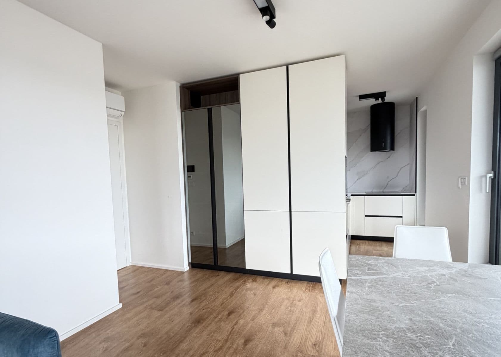 Prenájom bytu 2-izbový 65 m², Jana Želivského, Praha, Praha Prenájom bytu 2-izbový 65 m², Jana Želivského, Praha, Praha