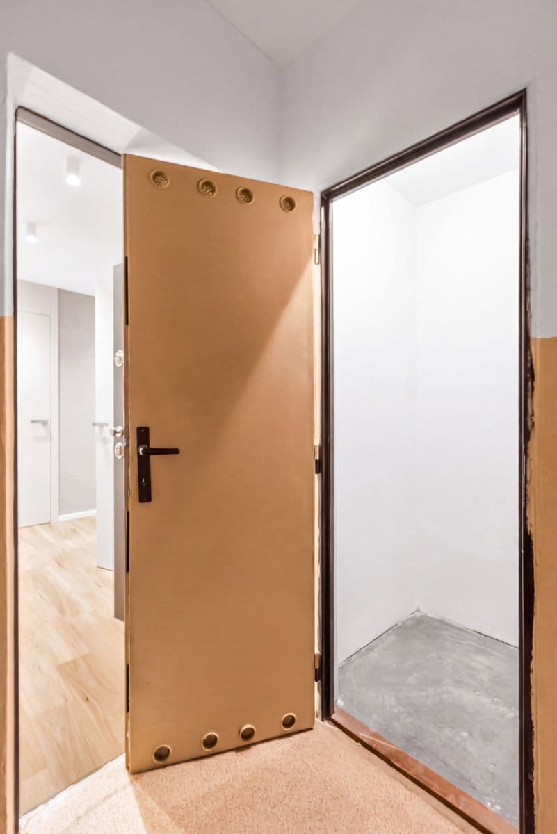 Predaj bytu 2-izbový 47 m², Tenisová, Praha, Praha Predaj bytu 2-izbový 47 m², Tenisová, Praha, Praha