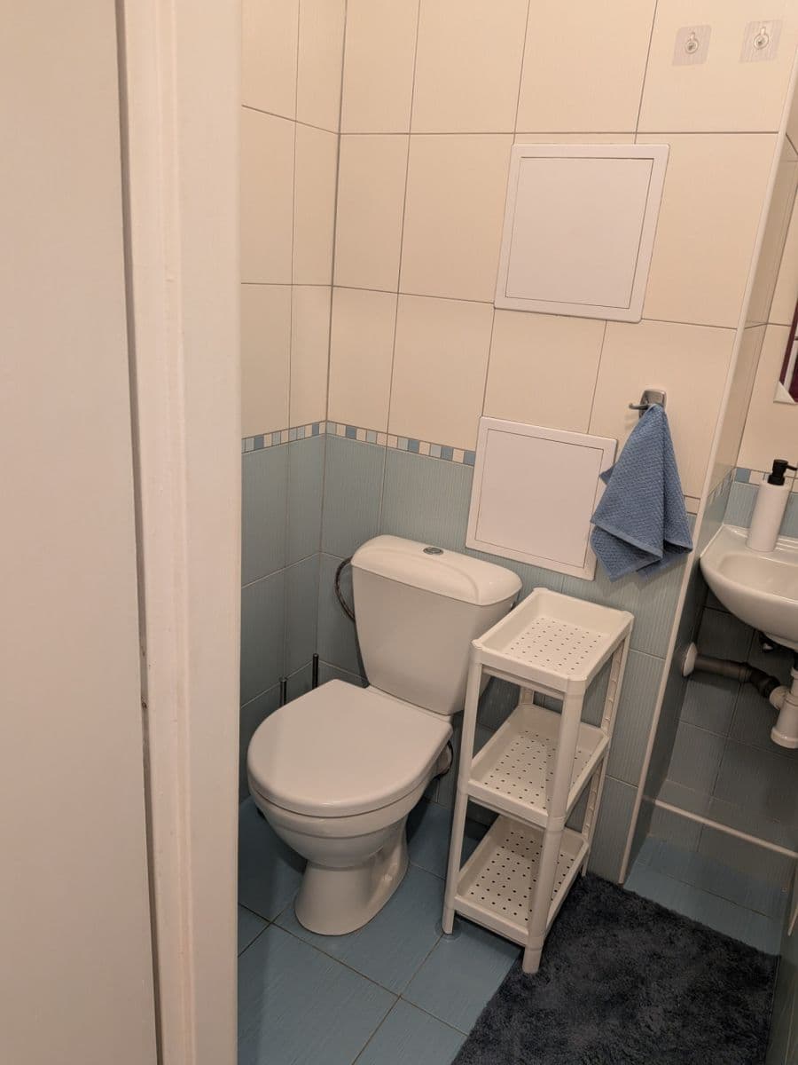 Prenájom bytu 1-izbový 28 m², Bělčická, Praha, Praha Prenájom bytu 1-izbový 28 m², Bělčická, Praha, Praha