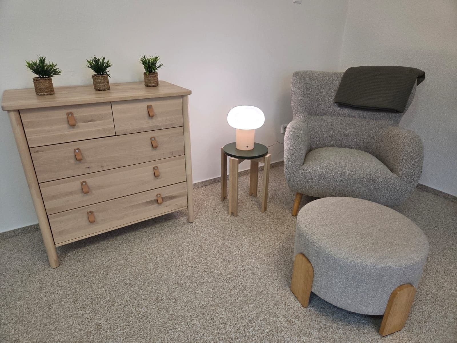 Prenájom bytu 1-izbový 58 m², K Lukám, Praha, Praha Prenájom bytu 1-izbový 58 m², K Lukám, Praha, Praha