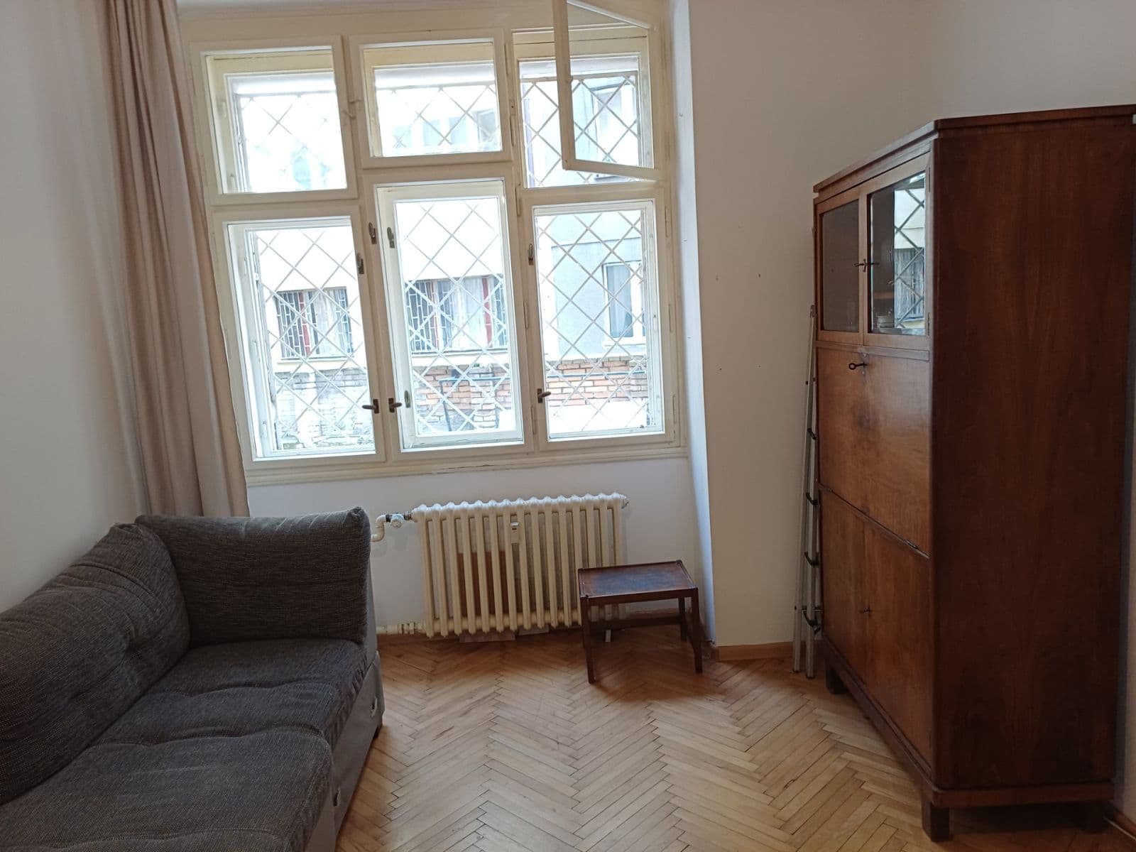 Prenájom bytu 1-izbový 30 m², Podskalská, Praha, Praha Prenájom bytu 1-izbový 30 m², Podskalská, Praha, Praha