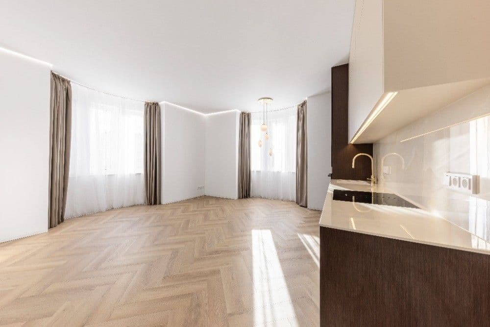 Predaj bytu 2-izbový 60 m², Jeseniova, Praha, Praha Predaj bytu 2-izbový 60 m², Jeseniova, Praha, Praha
