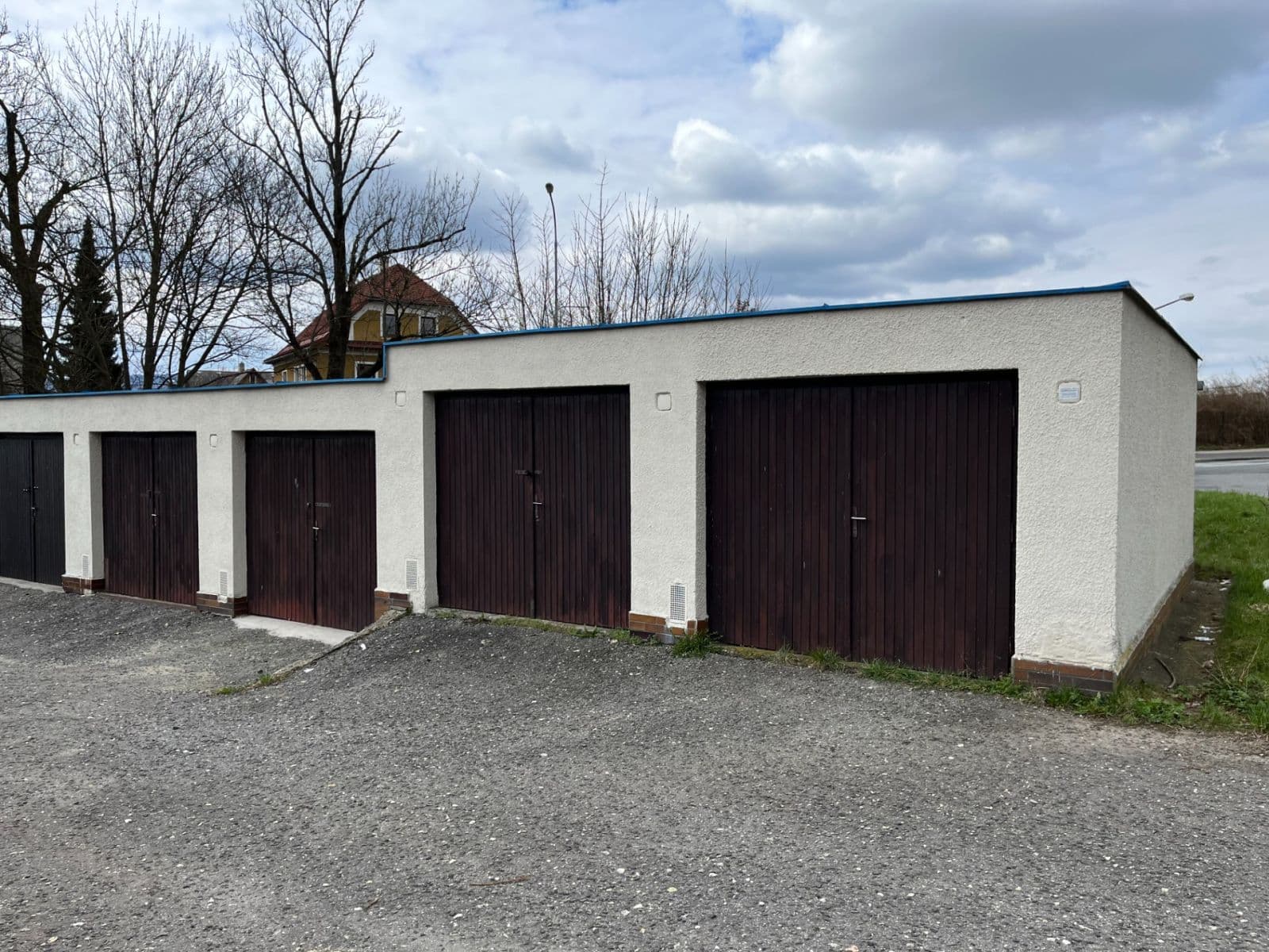 Prenájom garáže 18 m², Liberec, Liberecký kraj Prenájom garáže 18 m², Liberec, Liberecký kraj