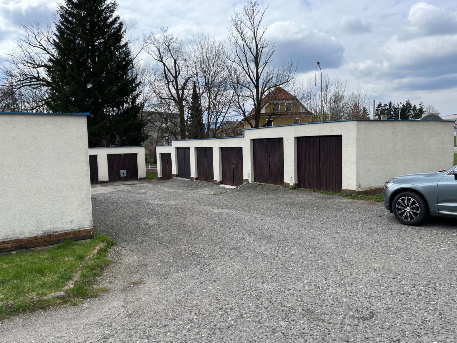 Prenájom garáže 18 m², Liberec, Liberecký kraj Prenájom garáže 18 m², Liberec, Liberecký kraj